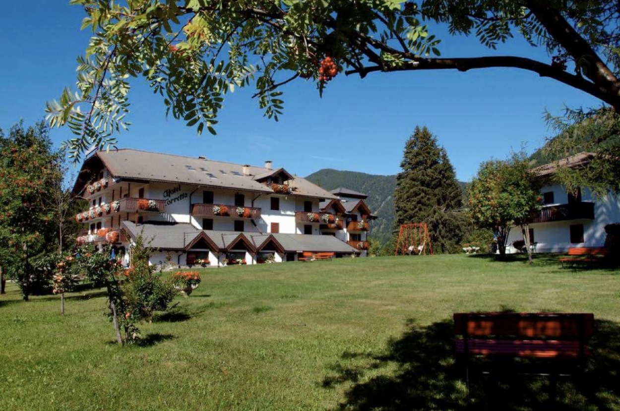 Fahrradfahrer Hotel Torretta in Bellamonte di Predazzo